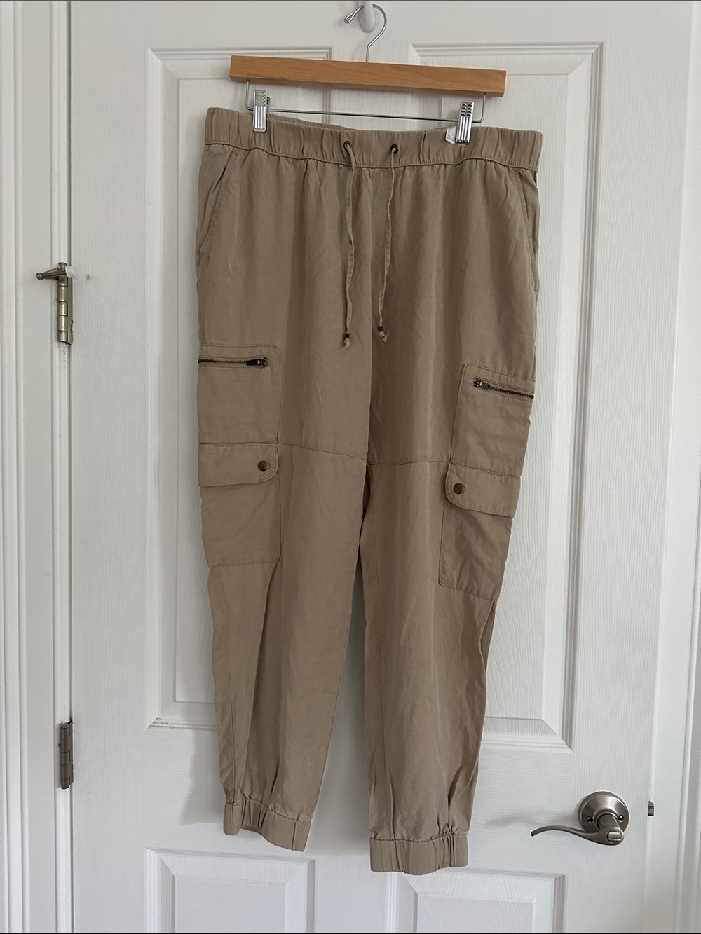 Banana Republic Cargo Jogger Pants